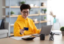 5 choses importantes à savoir avant d’accepter une carte de crédit en ligne