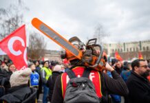 Pourquoi y a-t-il tant de colère en France à propos de la réforme des retraites ?