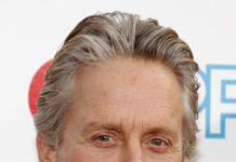 Festival de Cannes 2023 : sur France 2, Michael Douglas encense “l’enthousiasme des Français pour le cinéma”
