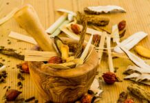 Bien qu’interdits, les naturopathes toujours présents sur Doctolib