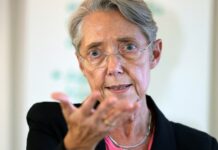 Démission du maire de Saint-Brevin-les-Pins : Elisabeth Borne se dit “choquée” par l’incendie du domicile de l’édile et promet de “mieux protéger” les élus