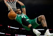 51 points pour Jayson Tatum contre les Philadelphie Sixers, les Boston Celtics en finale de la Conférence Est