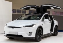 Investissements : Elon Musk juge « très probable que Tesla fera quelque chose de très important en France »