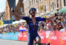 Le coureur breton Valentin Madouas champion de France de cyclisme sur route