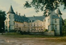 Le château de Montmirail, lieu emblématique du film “Les Visiteurs”